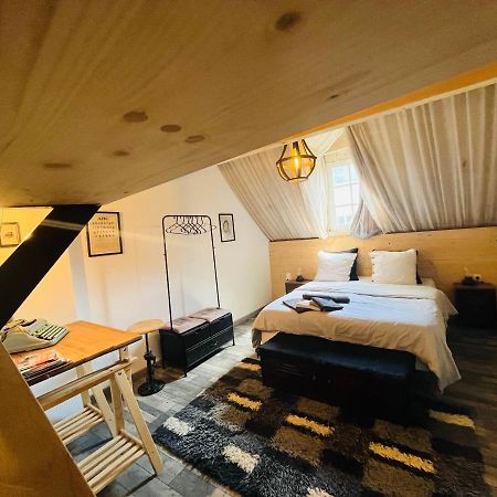 Chez Mimie Les Hotes Фонтевро-Л'Абе Экстерьер фото