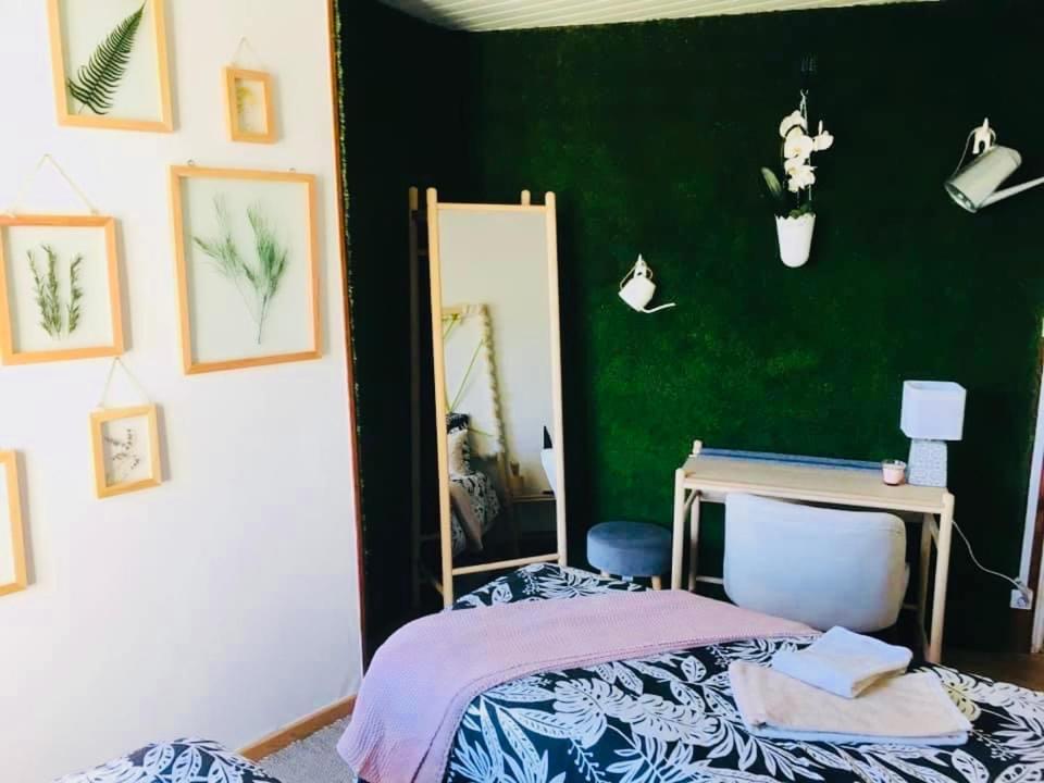 Chez Mimie Les Hotes Фонтевро-Л'Абе Экстерьер фото